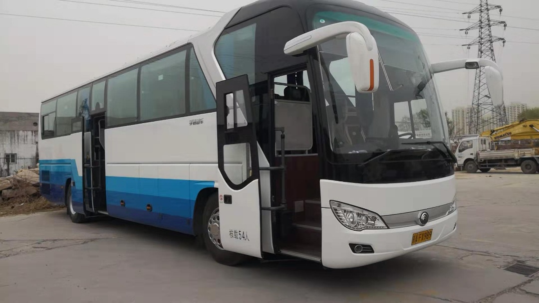 Yutong Bus exterior view